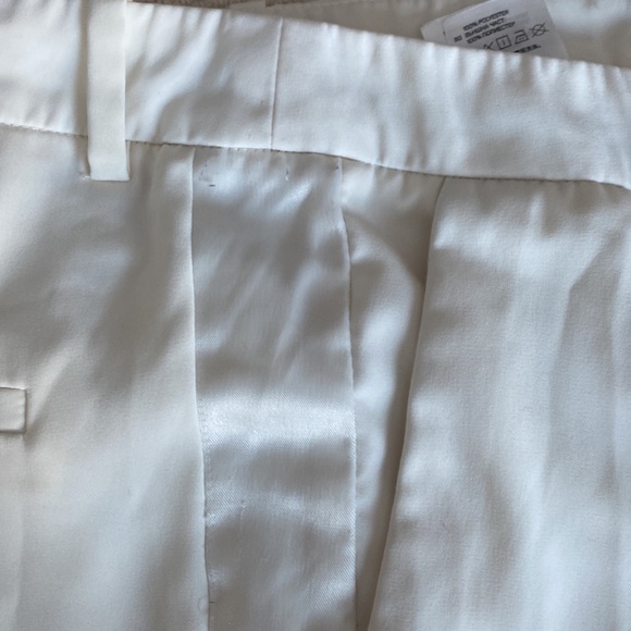 H&M Winter White Pleated Pants w/Satin Inlay - Picture 8 of 8